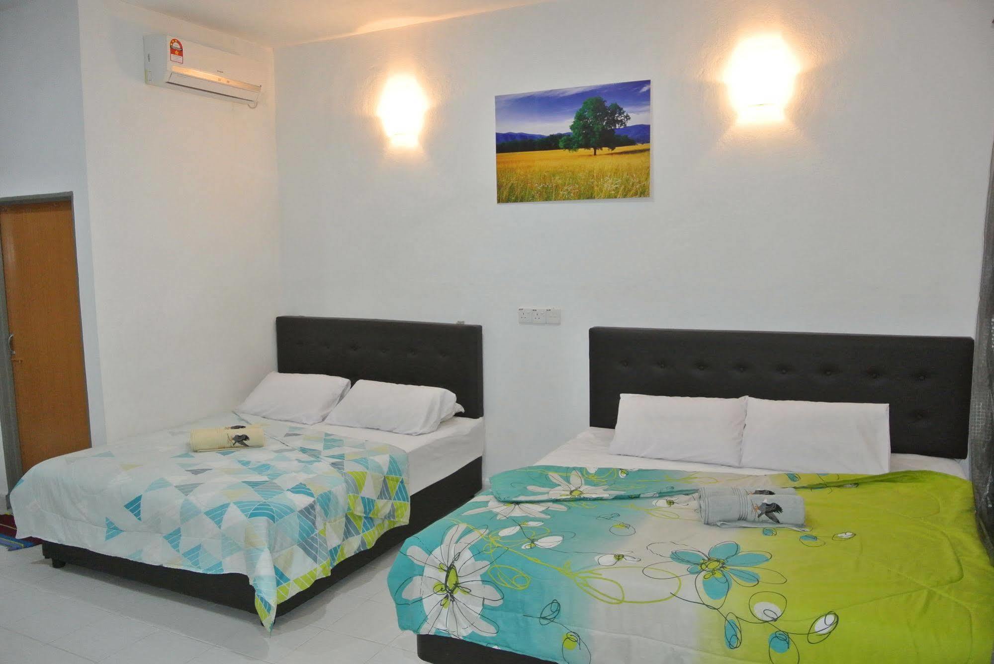 Wave Langkawi Inn Pantai Cenang  Zewnętrze zdjęcie