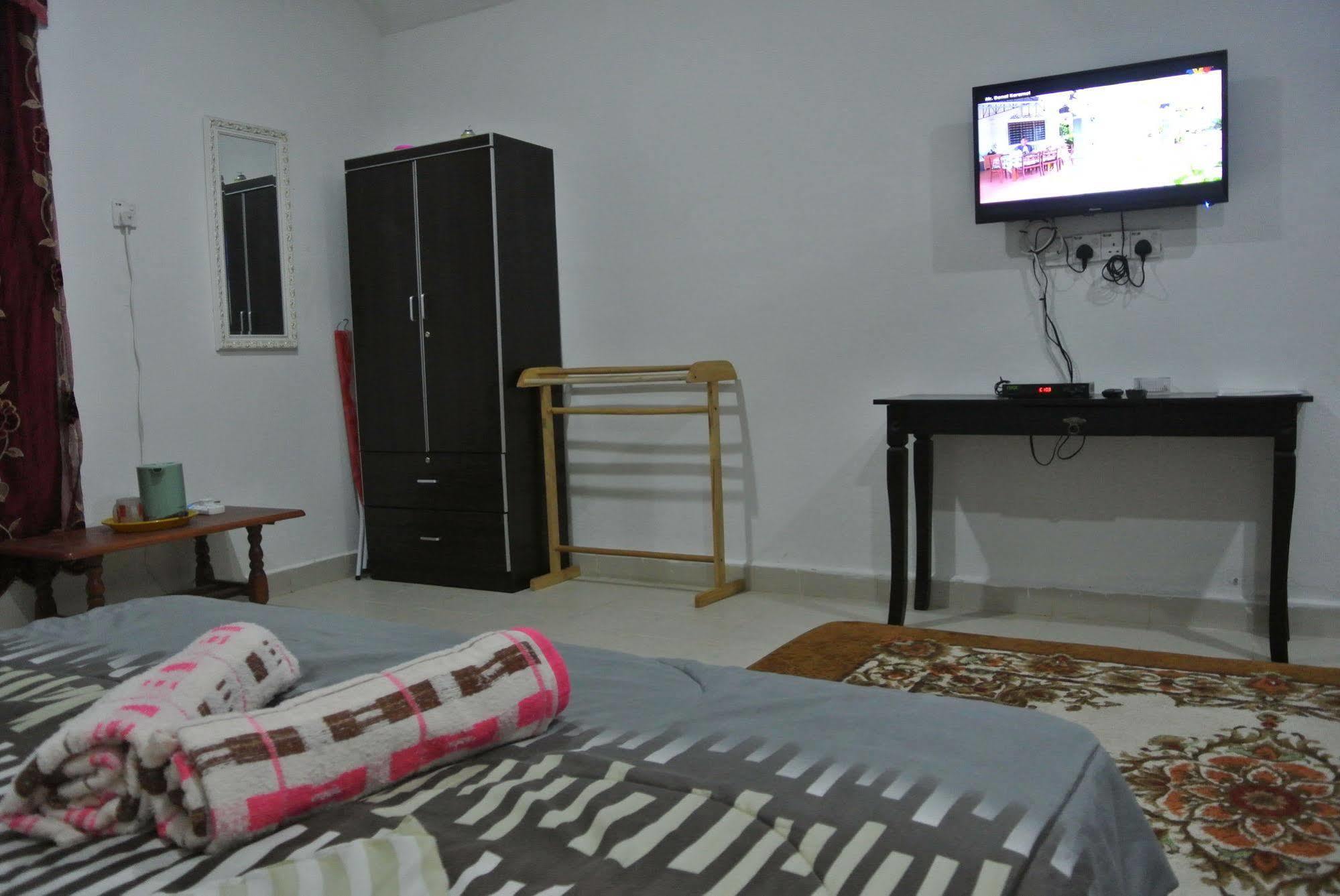 Wave Langkawi Inn Pantai Cenang  Zewnętrze zdjęcie